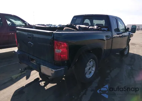 2008 Chevrolet Silverado 1500 Lt1 z USA, uszkodzony, nr VIN 2GCEK190X81195355